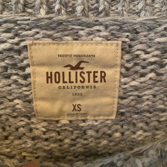Hollister Crop Sweater - Picture 2 of 5
